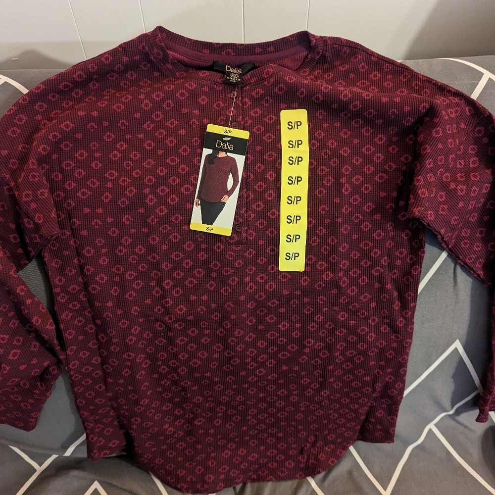 Dalia Small Long Sleeve